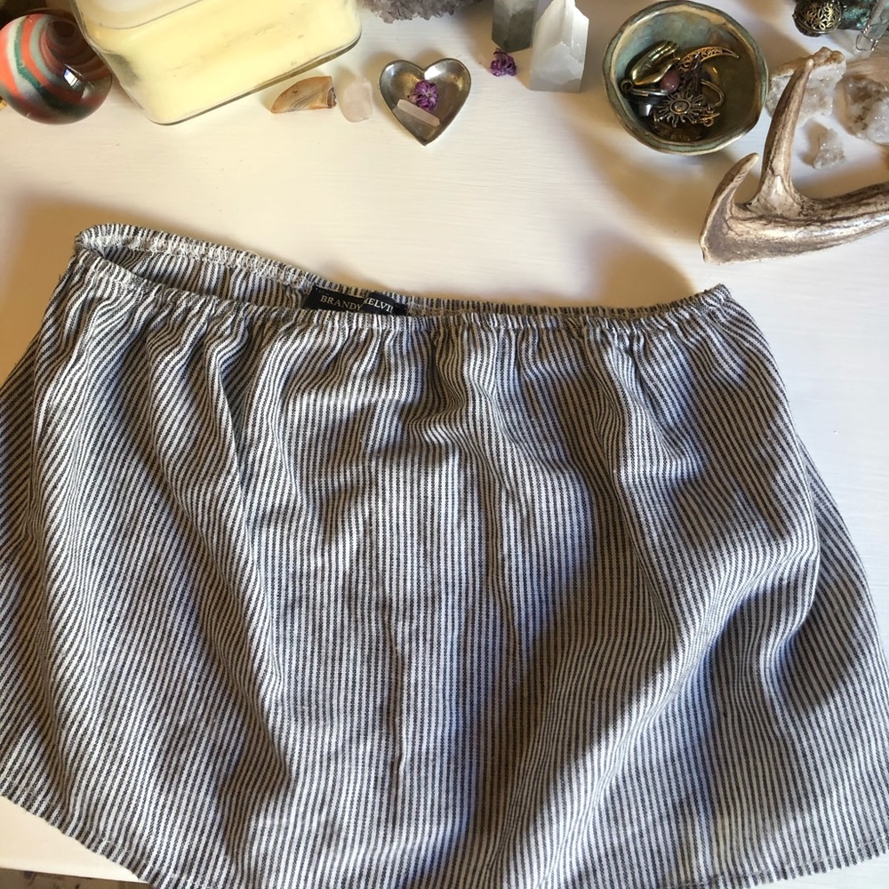 Brandy Melville sleeveless top